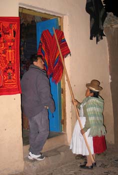 Pequeña tienda de recuerdos, Perú