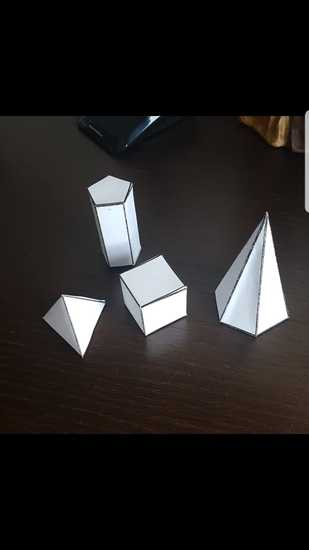 Vega cuerpos geométricos