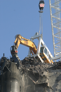 Grúa demoledora del Windsor