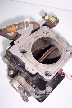 Carburador de un cuerpo y 4 cilindros