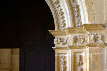Puerta Especiosa del Monasterio de Irache, Ayegui, Comunidad For