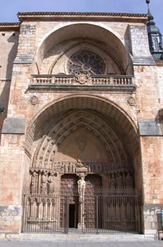 Pórtico de iglesia