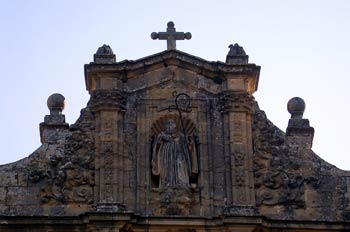 Fachada del Monasterio de Irache, Ayegui, Comunidad Foral de Nav