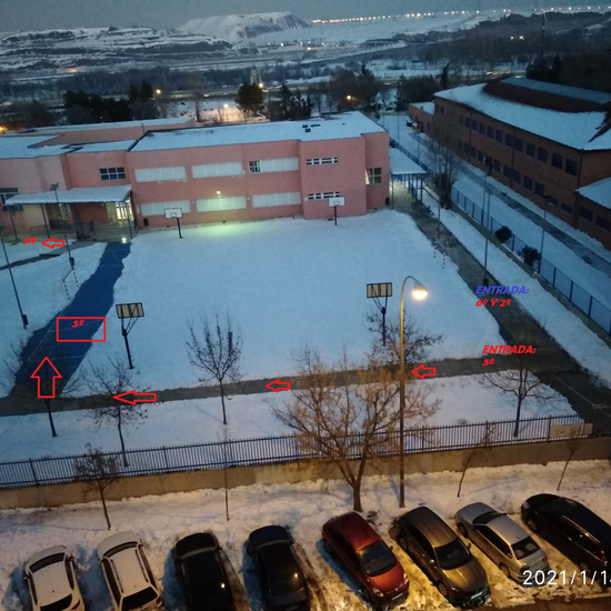 ENTRADA ACCESO PUERTA AUSIAS MARCH