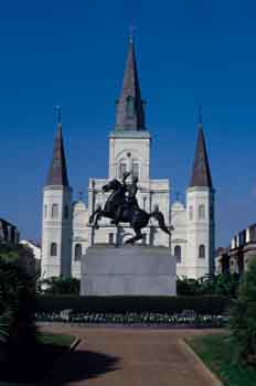 Escultura ecuestre de bronce