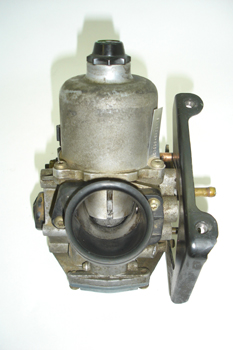 Carburador de difusor variable. Entrada