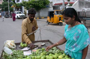 Puesto de guayaba, India