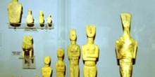 Cuadro general de la escultura cicládica, Museo Nacional de Aten