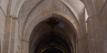 Nave y altar mayor al fondo, Monasterio de Santa María de Huerta