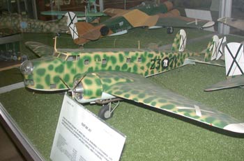 Maqueta del avión Fiat BR-20, Museo del Aire de Madrid