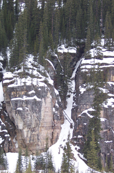 Cascada helada, Lago Louise, Parque Nacional Banff