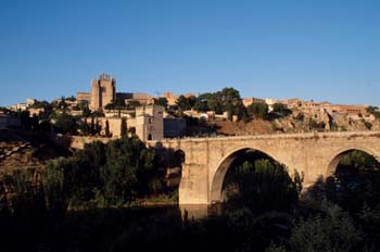 Vista del Puente de San Martín, Toledo