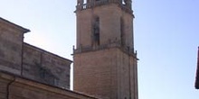 Arcada y torre