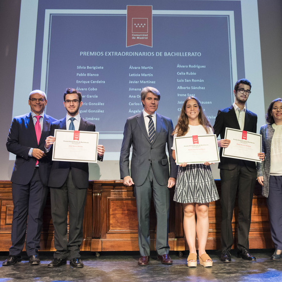 Entrega de los premios extraordinarios correspondientes al curso 2016/2017 6