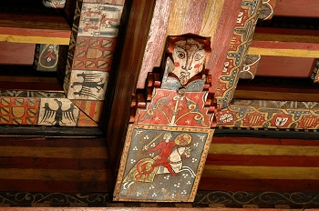 Detalle de pintura en alfarje. Can con cabeza humana, Huesca