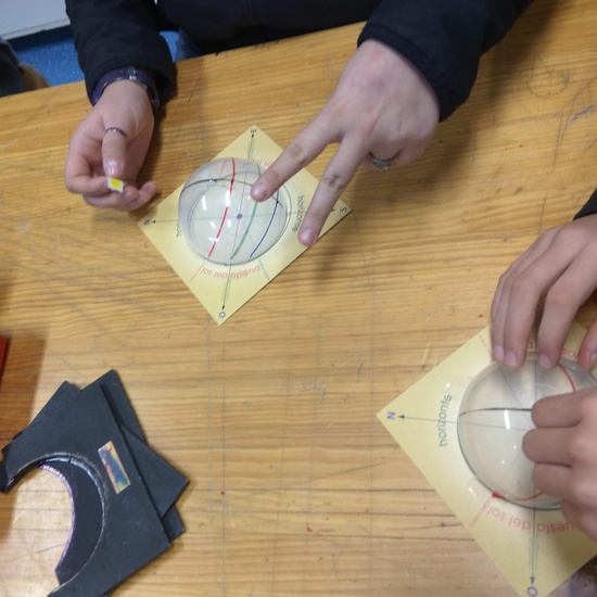 Aula de Astronomía (Fuenlabrada) IES Satafi diciembre 2019 1