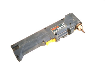 Atornillador  taladrador angular