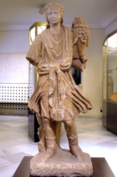 Estatua romana de Lar, Museo Arqueológico Provincial - Badajoz