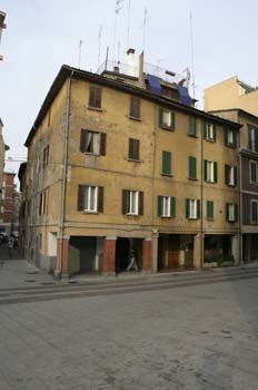 Edificios en Via San Isaia, Bolonia