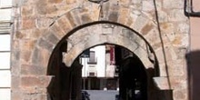 Puerta de la Villa de Maderuelo, Segovia