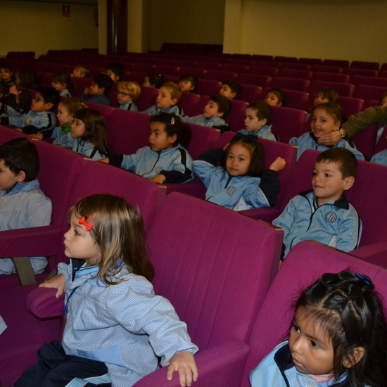 TEATRO LA CHARLOJA. “KAMELOT” 20