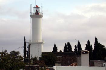 Faro y ruinas del Convento de San Francisco, Colonia, Uruguay