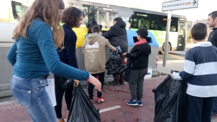 Litter Less Campaign_Reciclado de los Residuos 26