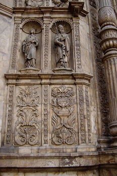 Detalle de la portada de la Basílica de Santa Engracia, Zaragoza