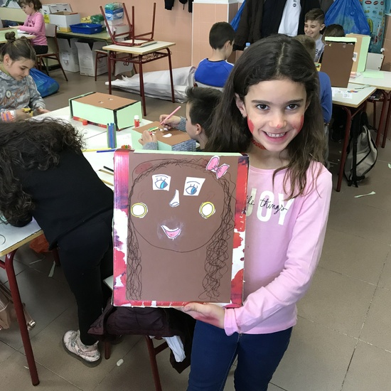 MANUALIDAD RECICLADO CAJA DE ZAPATOS - TERCERO 15