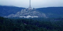 Vista de la Cruz de los Caídos, San Lorenzo del Escorial, Madrid