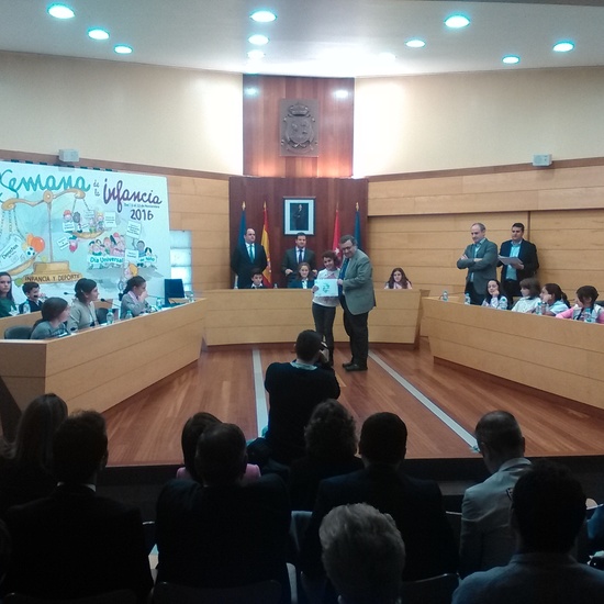 2016_11_21_Pleno Infantil en el Ayuntamiento de Las Rozas_Sexto 3
