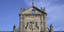 Parte de la fachada de las ruinas del monasterio de San Benito,