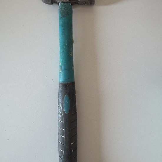 Herramienta 3 (Martillo)