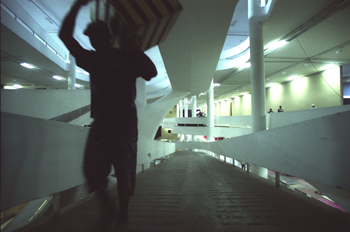 Montaje de una exposición, Sao Paulo, Brasil