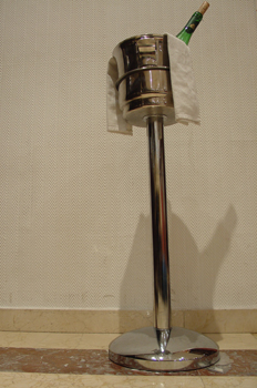 Cubo y portacubo para botellas de vino