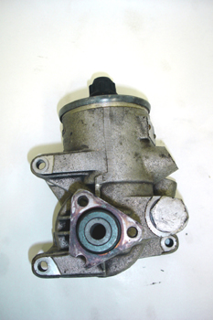 Dirección hidráulica asistida. Bomba y depósito