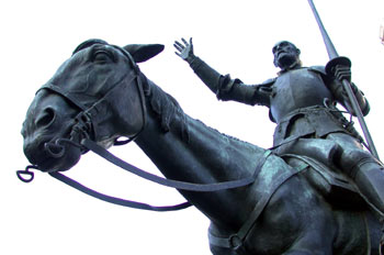Monumento a Don Quijote de la Mancha, Plaza de España en Madrid