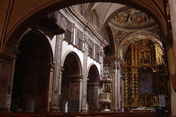 Vista interior de la Iglesia de Santo Domingo. Huesca