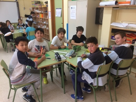 2017_04_21_JORNADAS EN TORNO AL LIBRO_TALLER MARCAPAGINAS_QUINTO 3