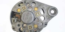 Alternador. Carcasa posterior con diodos y portaescobillas