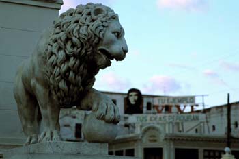 Escultura de león, Cuba