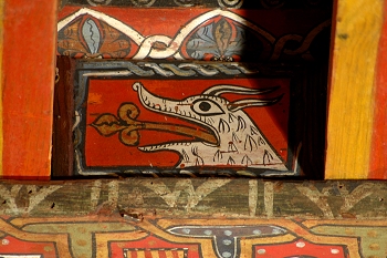 Detalle de pintura en alfarje. Cabeza de animal, Huesca