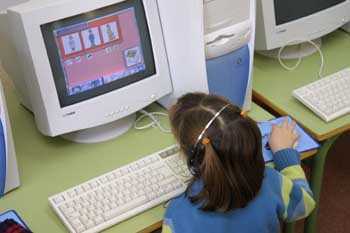 Realizando actividad con el ordenador