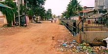 Calles suburbiales en Phnom Penh, Camboya