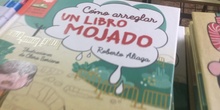 Leemos “Cómo arreglar un libro mojado”