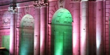 Iluminación de la Puerta de Alcalá con motivo de la Boda Real