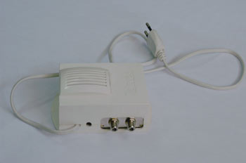 Fuente de alimentación para intalaciones satélite