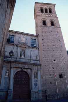 Frente de la Iglesia de San Salvador, Toledo