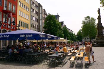 Beer Garden en Colonia, Alemania