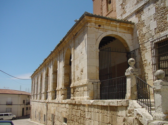Entrada al claustro de las dominicas en Loeches